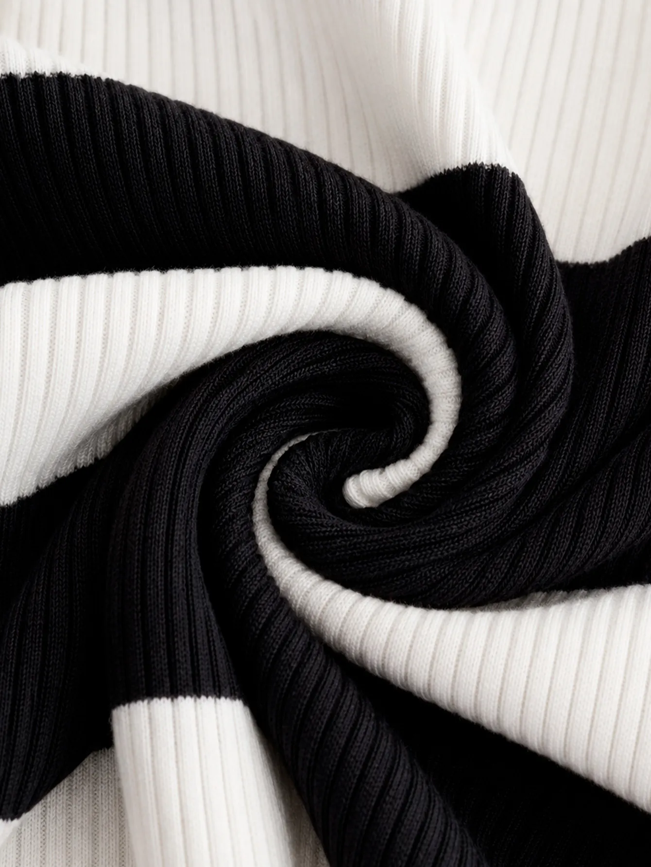 MIS00123 GRIS Y NEGRO 11946
